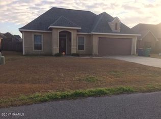 210 Oak Hill Ln, Youngsville, LA 70592
