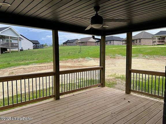 2nd image of 109 New Orleans Ct