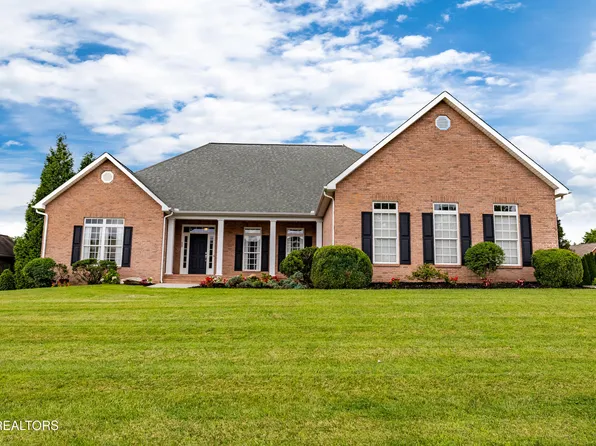 203 Heighton Ct, Alcoa, TN 37701