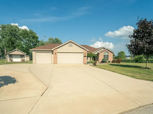 319 White Bridge Ct, Bluffton, IN 46714