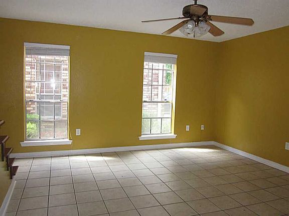 3rd image of 2451 Idaho Ave
