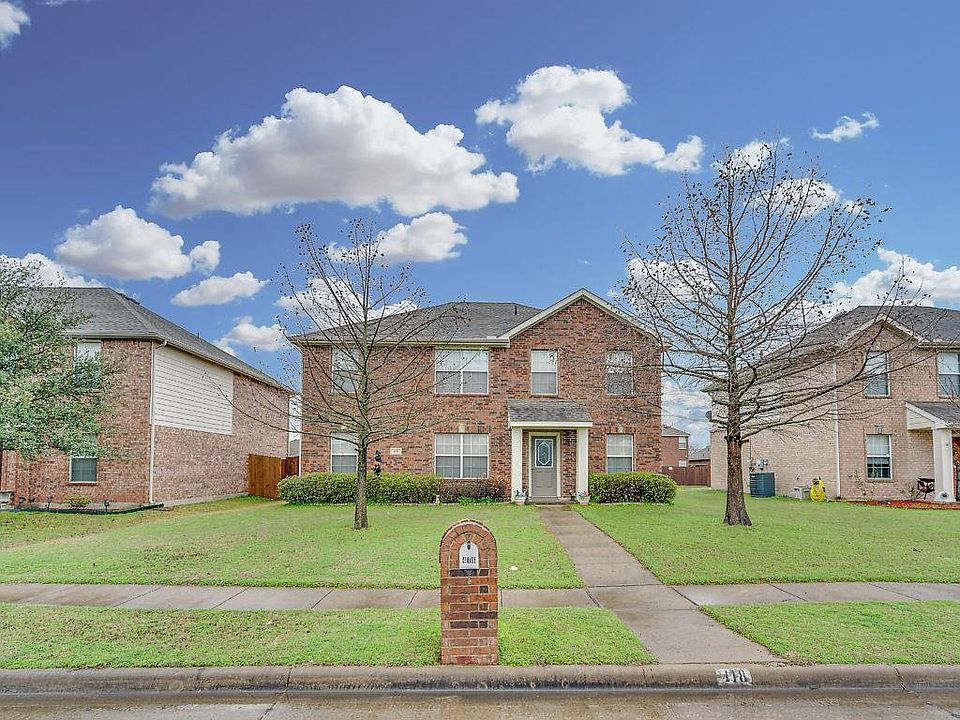 1st image of 418 Blue Berry Ln