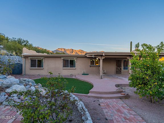 2nd image of 4701 N Paseo Tubutama
