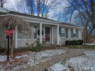200 Orchard Dr NW, Sparta, MI 49345
