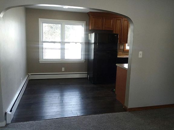 5th image of 148 Roncroff Dr