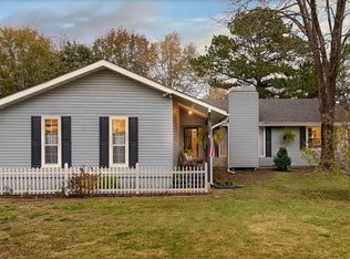 214 Meadowlark Dr, Alabaster, AL 35007