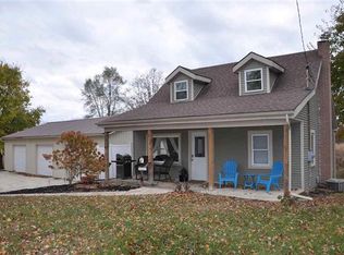 8556 S Jackson Rd, Cement City, MI 49233