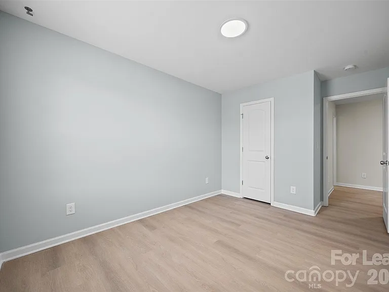9612 Brackenview Ct — Photo 29
