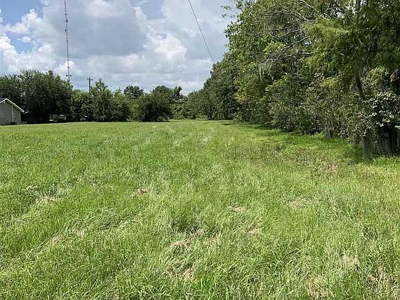 5th image of 4915 Bayou Black Dr