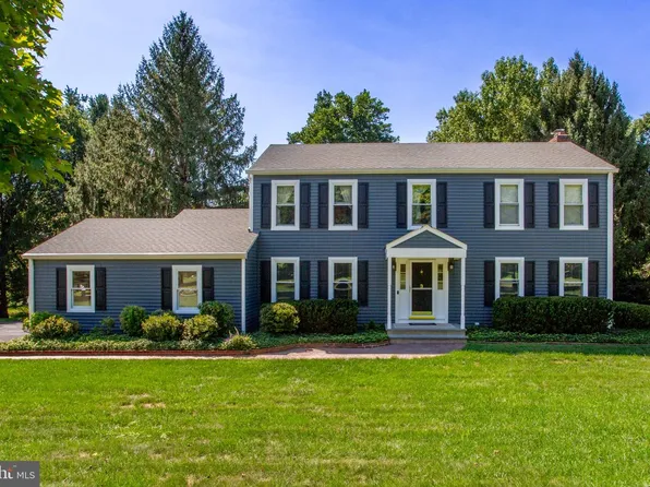 3 Sutphin Rd, Flemington, NJ 08822