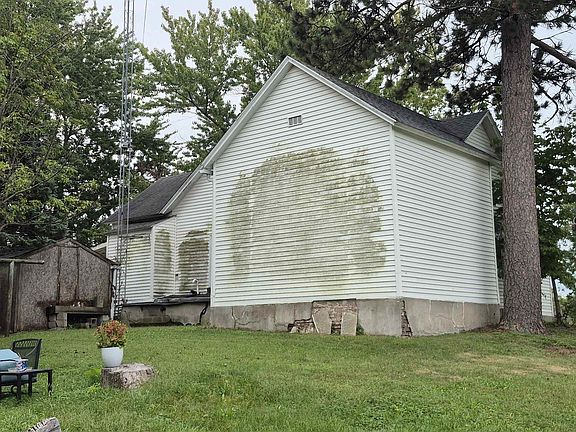 2nd image of 515 Hawthorne St