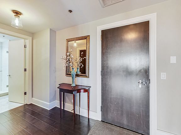 2nd image of 1600 S Jefferson St #504