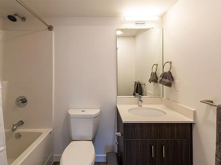 Sienna Apartments — Photo 15