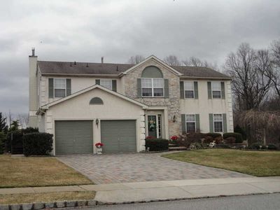 103 Ponds View Ct, Mullica Hill, NJ, 08062