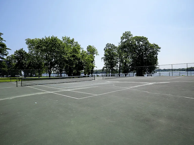 Delaire Landing — Photo 46