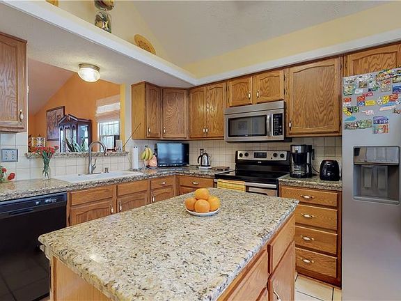 4th image of 6550 Santa Ana Ln