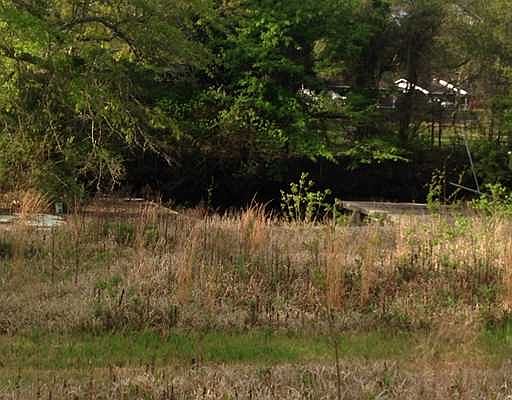 2nd image of 511 Bayou Pierre St