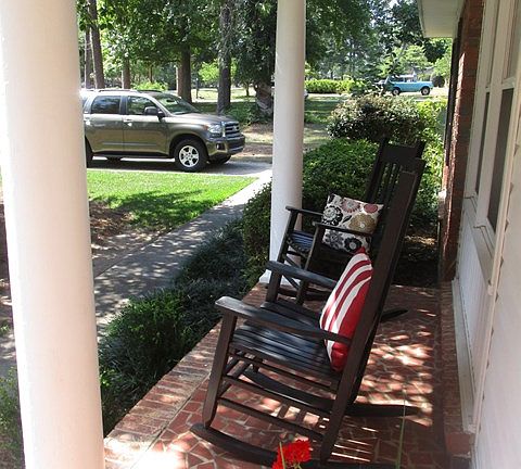 5th image of 211 Evergreen Dr