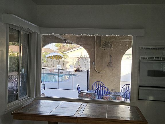 3rd image of 1832 S Sierra Vista Ave