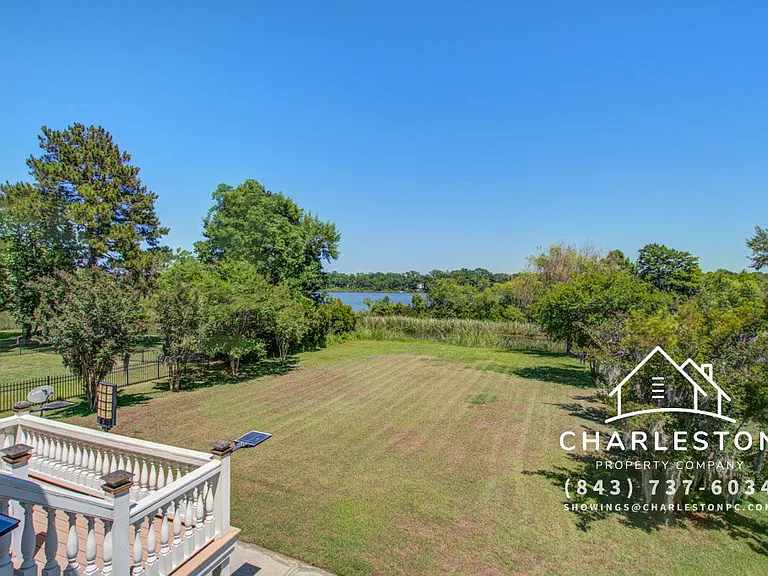 1739 Indigo Island Dr — Photo 30
