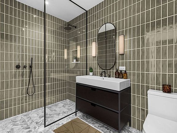 5th image of 11 Hoyt St APT 48F