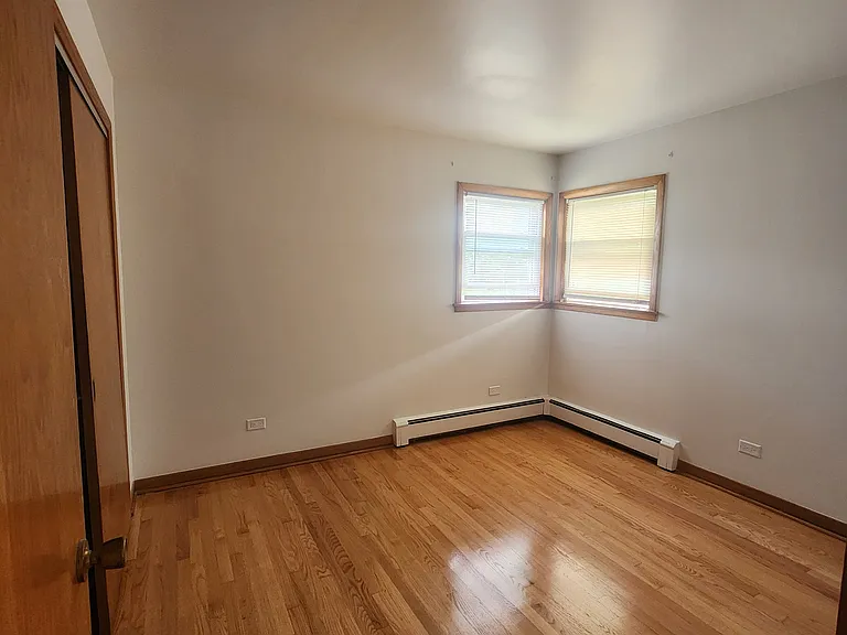 8926 N Wisner St #2 — Photo 23