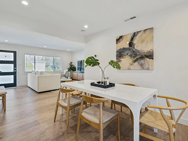520 Piazza Dr #B — Photo 8