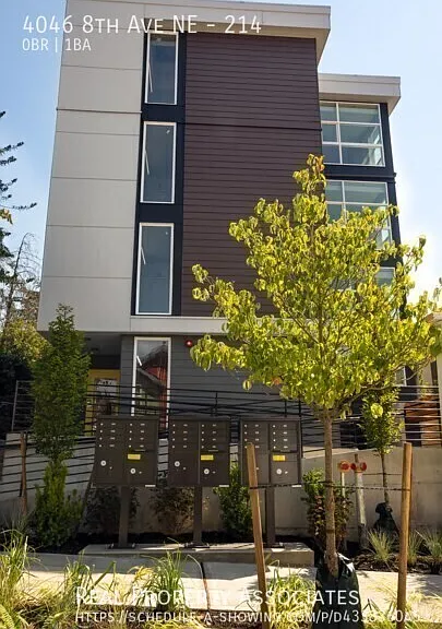 4046 8th Ave NE #214 — Photo 9