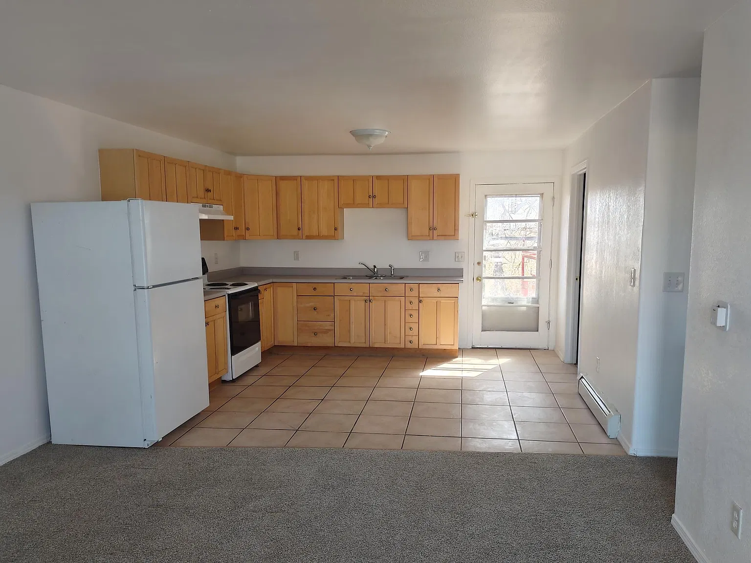 15840 Riverdale Rd — Photo 2