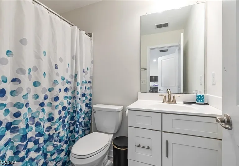 309 Saratoga Ct — Photo 22