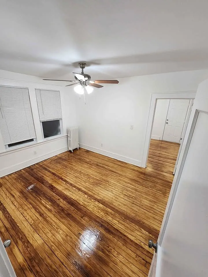 3 bed, 1150 sqft, $1,800 — Photo 3