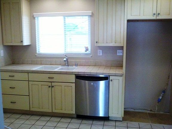 5th image of 21051 Kingscrest Dr