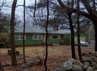 14 Pond Rd, Derry, NH 03038