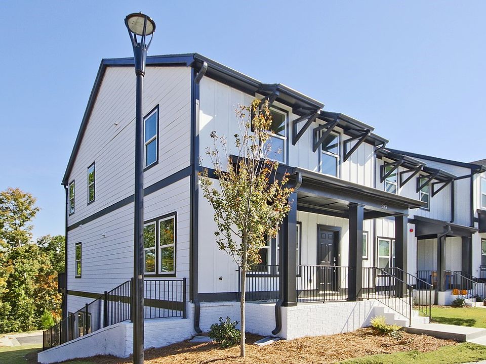 This Jordan floorplan is available to tour now.