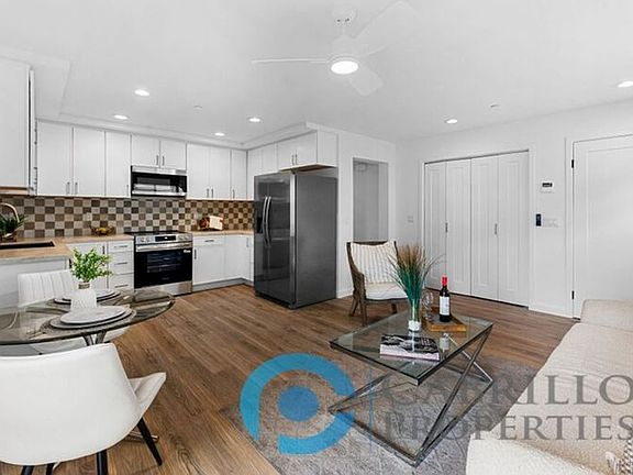 4th image of 3066 46th St