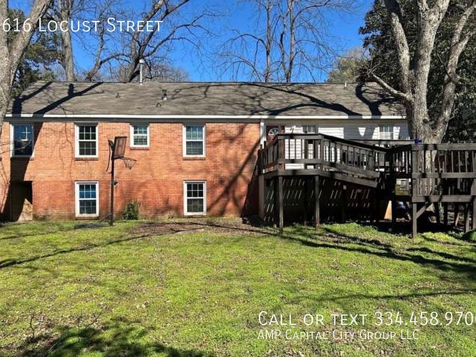 2nd image of 2616 Locust St