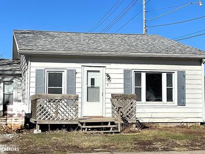 406 N 4th St, Grinnell, IA, 50171