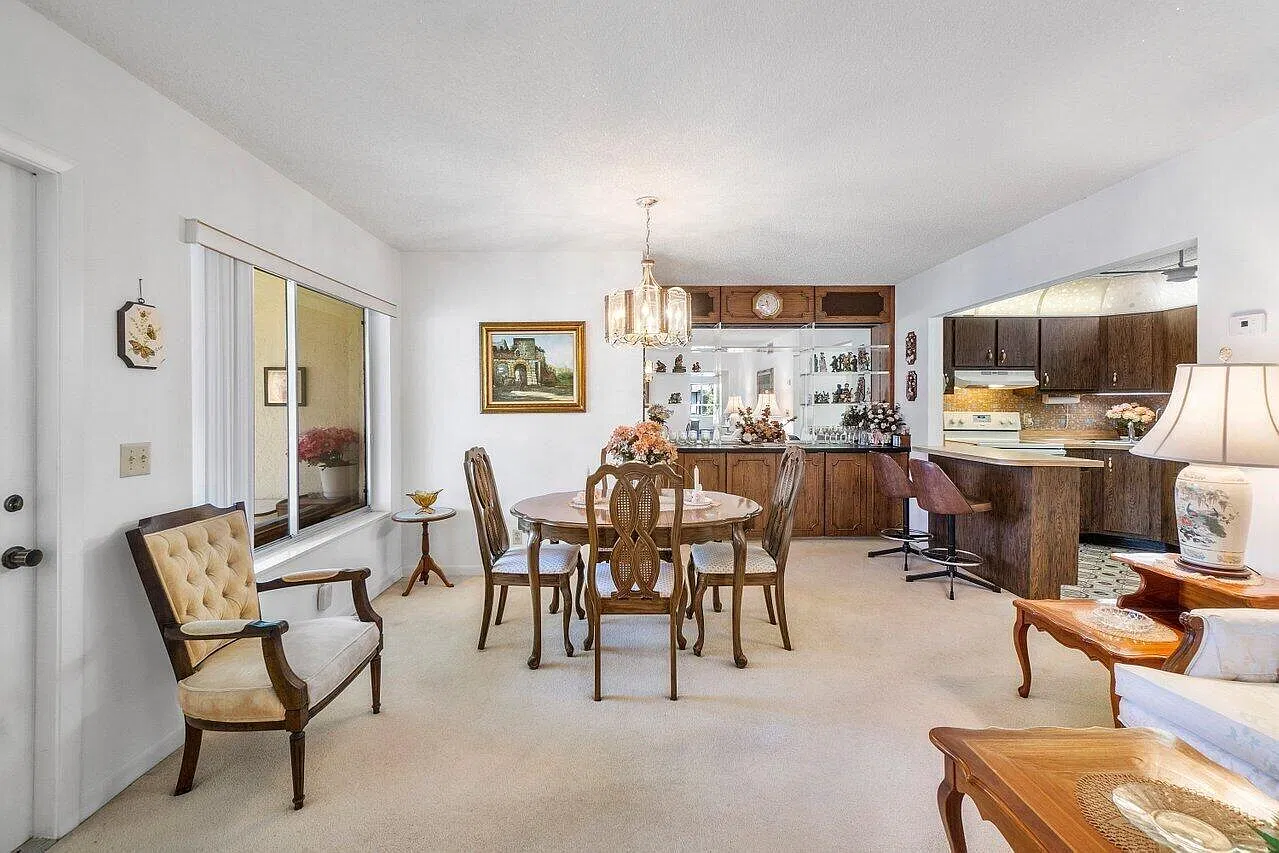 2 bed, 1.5 bath, 935 sqft, $1,950 — Photo 4