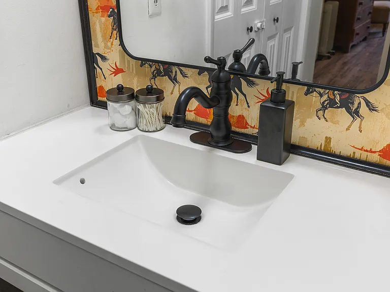 Full size bathroom near the bedroom.