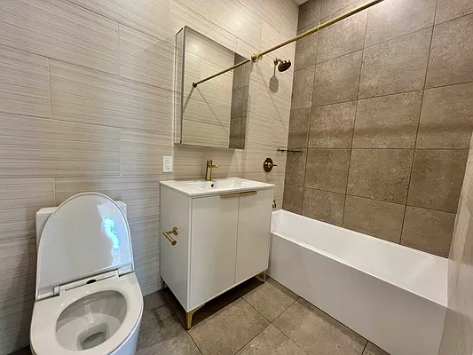 Rented by ERNY LLC | media 14