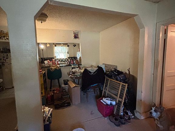 3rd image of 6658 ORTOLAN Avenue