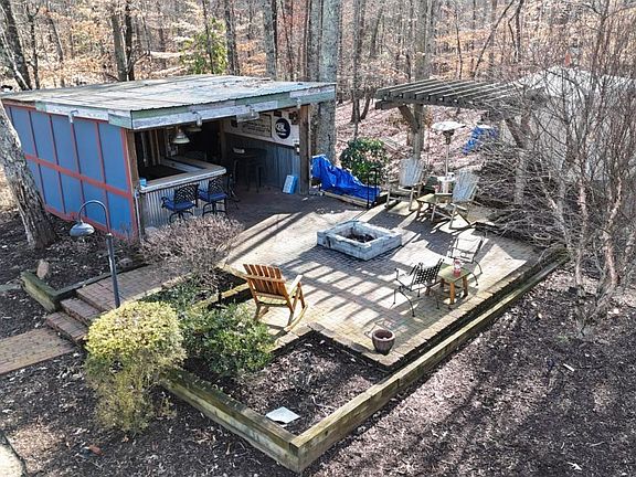 4th image of 7990 Bethel Rd
