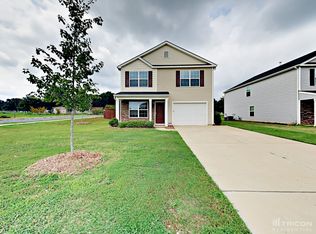 4317 Davis Meadows Dr, Charlotte, NC 28216
