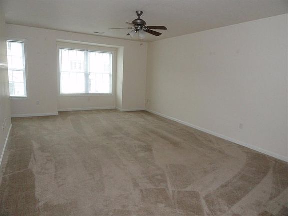 2nd image of 2320 Kendall Ln