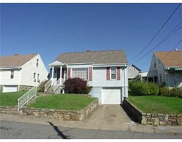 29 Crest St photo 1