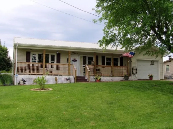 Washington Ave, Newport, TN 37821