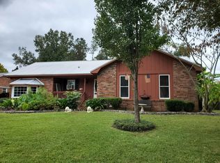 111 Maple Dr, Summerville, SC 29485