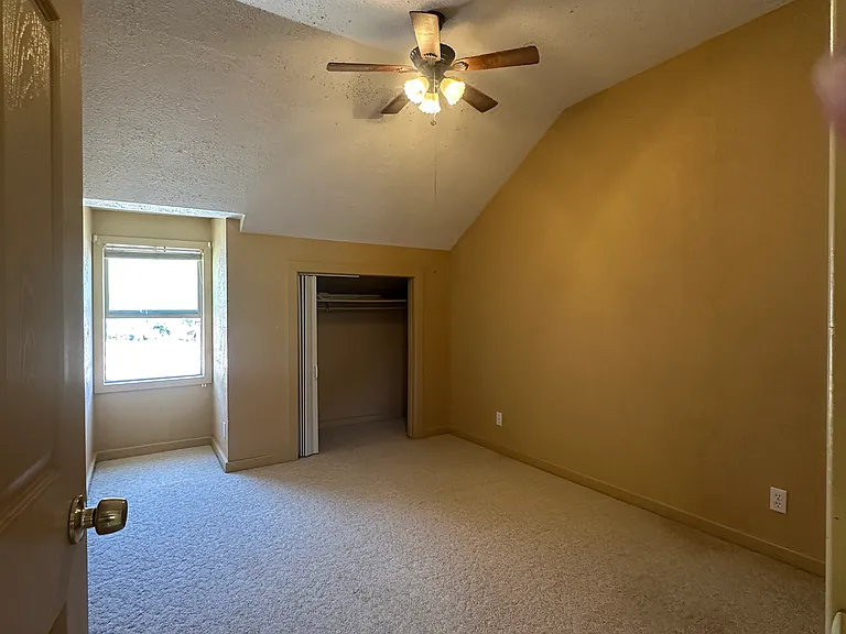 206 Railroad Ave #4 — Photo 6