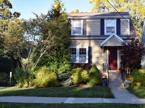 701 Gilmore St, Madison, WI 53711