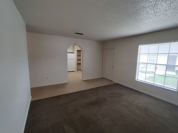 5th image of 603 Kansas Ave